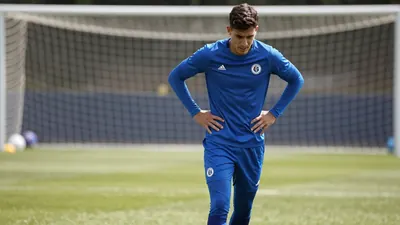 President Ángel Torres confirmed the deal for the right-back, who had passed a medical, fell through as the club exceeds...