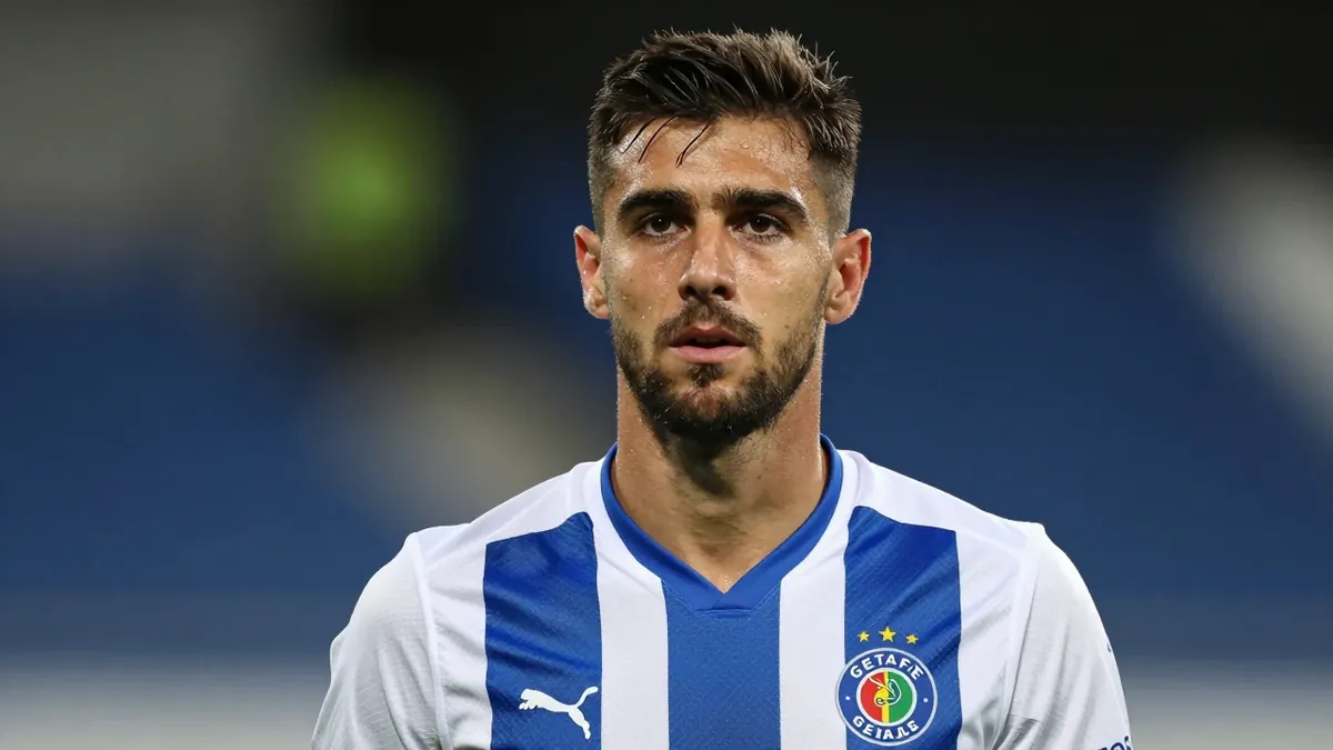 Getafe CF oficializa el fichaje de Nemanja Gudelj, 34 años, por una temporada hasta final de 2026, reforzando el...