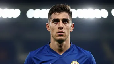 El Getafe CF recibe al Celta en el Coliseum mientras evalúa el impacto de la llegada del delantero Iván Azón, cedido por...